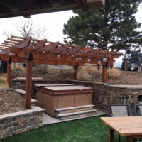 1806 Stone Wall Hot Tub Area Turf