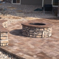 1608C - Paver Patio Firepit Seat Wall Caps